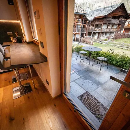 De Goldene Traum بيت للعطل غريسوني سان جان